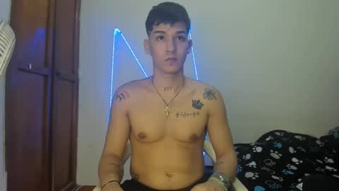 Snapshot of maaster420 chatting on September 27, 2:09 am itgram pezlo josue online show from September 27, 2:09 am