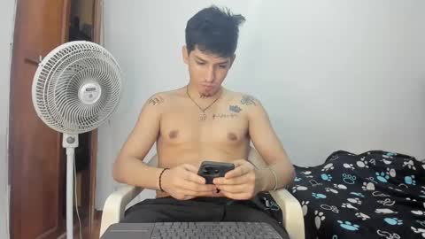 Snapshot of maaster420 chatting on September 21, 11:49 pm itgram pezlo josue online show from September 21, 11:49 pm