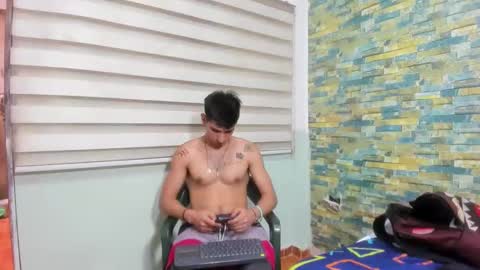 Snapshot of maaster420 chatting on February 14, 2:23 pm itgram pezlo josue online show from February 14, 2:23 pm