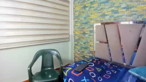 Snapshot of maaster420 chatting on February 3, 12:47 pm itgram pezlo josue online show from February 3, 12:47 pm