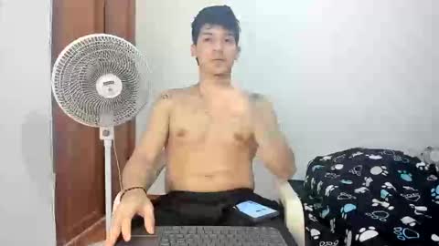 Snapshot of maaster420 chatting on September 20, 11:38 pm itgram pezlo josue online show from September 20, 11:38 pm