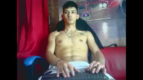 Snapshot of maaster420 chatting on December 3, 3:07 am itgram pezlo josue online show from December 3, 3:07 am