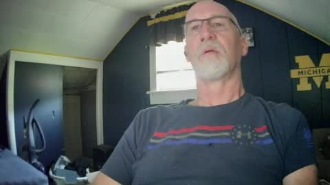 mac8181 online show from June 21, 10:54 am