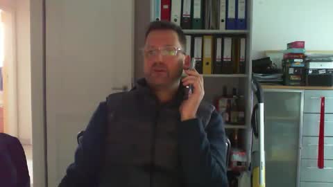 macfly67 online show from December 18, 10:19 am