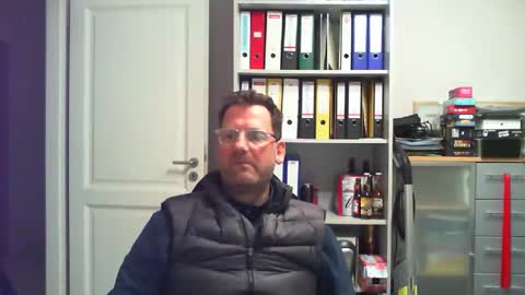 macfly67 online show from December 9, 9:33 pm