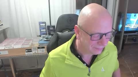 Andy online show from February 22, 1:29 am