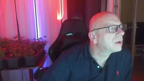 Andy online show from December 21, 12:40 am