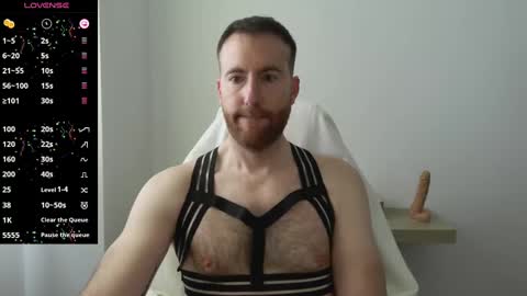 Snapshot of machohiberiko chatting on March 1, 12:45 pm Jota online show from March 1, 12:45 pm