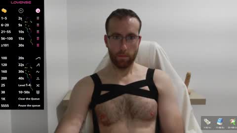 Snapshot of machohiberiko chatting on February 10, 7:28 pm Jota online show from February 10, 7:28 pm