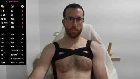 Snapshot of machohiberiko chatting on February 24, 6:26 pm Jota online show from February 24, 6:26 pm