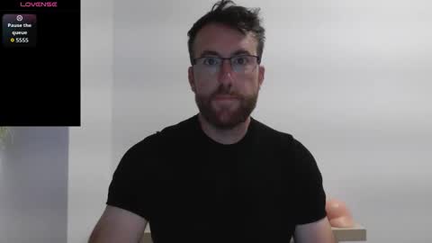 Snapshot of machohiberiko chatting on October 5, 6:12 pm Jota online show from October 5, 6:12 pm