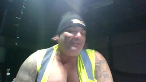 Snapshot of machuelbibliotecario chatting on January 22, 4:55 am machu el bibliotecario online show from January 22, 4:55 am