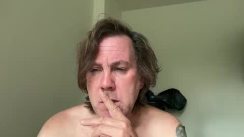 xStraightEdgex online show from October 3, 1:10 am