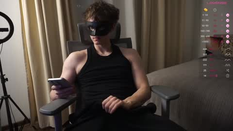 Snapshot of maestro3369 chatting on January 14, 5:01 pm Mike XMaestro 3369 online show from January 14, 5:01 pm