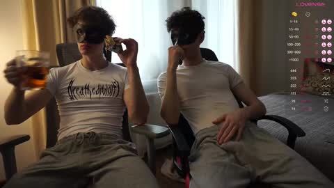 Snapshot of maestro3369 chatting on February 24, 9:43 am Mike XMaestro 3369 online show from February 24, 9:43 am