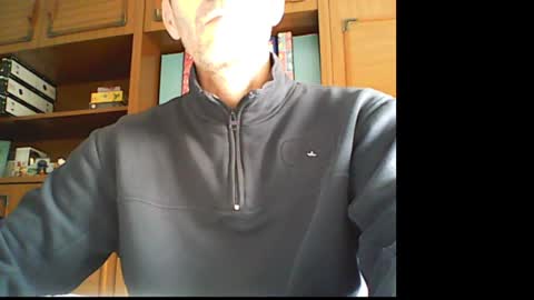 Maestrojedi0 online show from December 19, 10:02 am