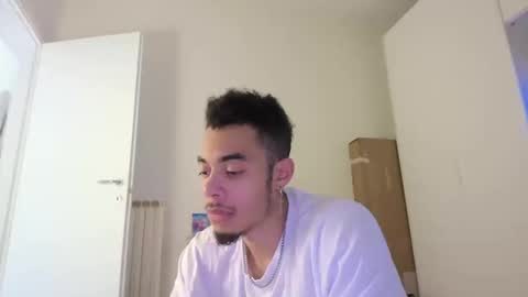 Magicsempai online show from January 28, 11:49 am