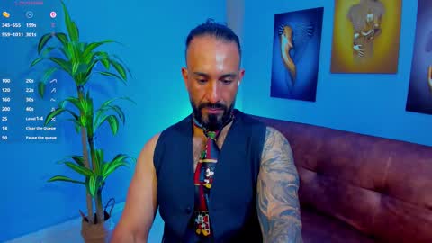 maik_corzo online show from November 10, 6:46 pm