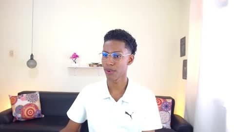 I am Maik online show from February 12, 2:43 pm