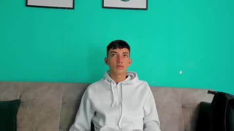 Maikol online show from April 17, 12:08 pm