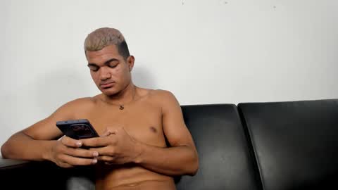 MAIKOL online show from February 19, 2:35 pm