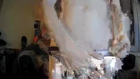 Snapshot of mainlining chatting on October 23, 6:55 pm mainlining online show from October 23, 6:55 pm