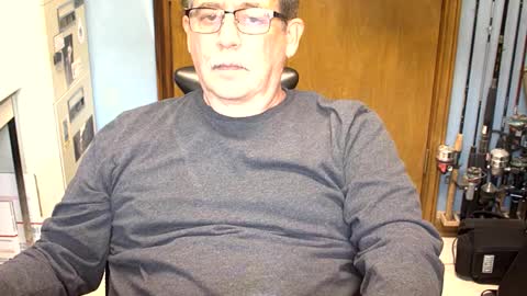 majormike34 online show from December 6, 5:11 pm