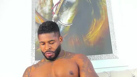 Makonnen online show from September 17, 8:10 pm