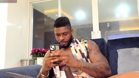 Makonnen online show from March 8, 1:48 am