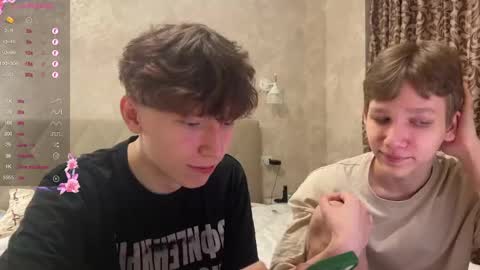 Snapshot of malcolm_yang chatting on December 21, 5:40 pm Tom and Mark 3 online show from December 21, 5:40 pm