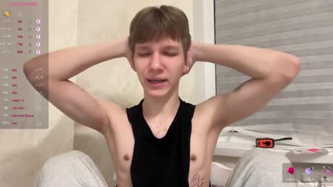 Snapshot of malcolm_yang chatting on December 9, 2:08 pm Tom and Mark 3 online show from December 9, 2:08 pm