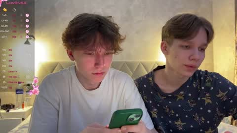 Snapshot of malcolm_yang chatting on February 2, 3:39 pm Tom and Mark 3 online show from February 2, 3:39 pm