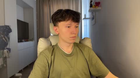 Snapshot of malcolm_yang chatting on September 25, 11:20 am Tom and Mark 3 online show from September 25, 11:20 am