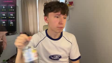 Snapshot of malcolm_yang chatting on October 3, 11:59 am Tom and Mark 3 online show from October 3, 11:59 am