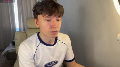 Snapshot of malcolm_yang chatting on October 13, 12:00 pm Tom and Mark 3 online show from October 13, 12:00 pm