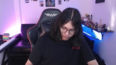 Malik  online show from November 5, 6:43 pm