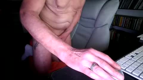 malkie55 online show from March 23, 4:29 am