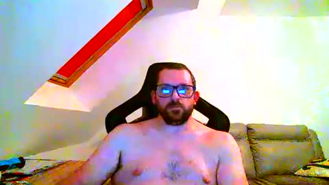 breton online show from November 29, 11:07 pm