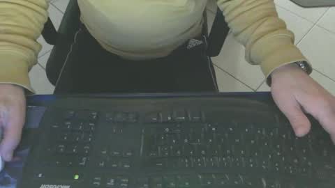 maly246 online show from February 15, 8:24 am