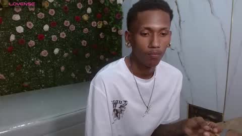 man_san11 online show from January 12, 7:07 pm