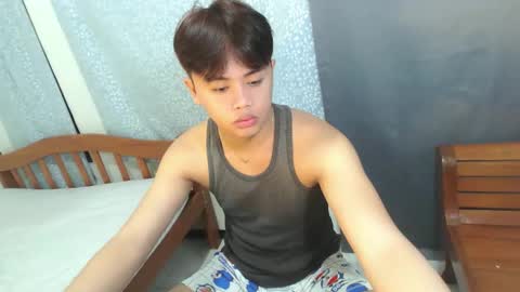 Snapshot of manhattan_men18 chatting on October 27, 5:59 pm JM18 online show from October 27, 5:59 pm