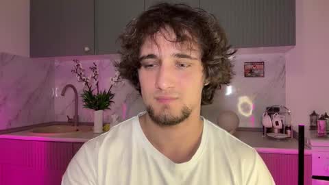 Snapshot of manolein chatting on October 27, 3:25 pm manolein online show from October 27, 3:25 pm