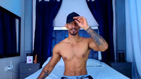 Manolo Hot 1 online show from January 24, 2:41 pm