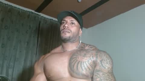 Manolo online show from February 14, 2:28 am