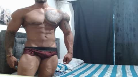 Manolo online show from January 2, 12:02 am