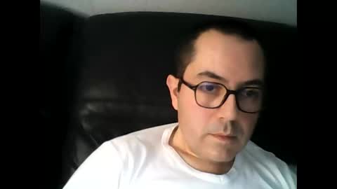 manu5933 online show from December 18, 8:42 am