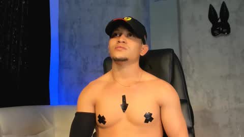 Manuel online show from October 1, 9:19 pm