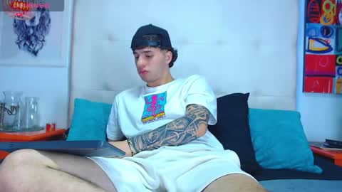 Manuel online show from March 18, 4:37 am