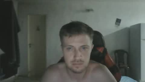 A online show from April 4, 7:38 am