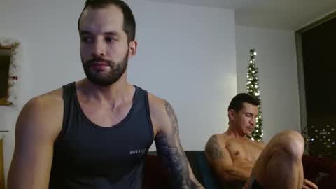 Snapshot of marcoandpolo01 chatting on December 13, 2:43 am Marco  Polo online show from December 13, 2:43 am